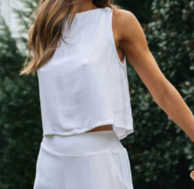 Kimmy Linen Crop Top - White.