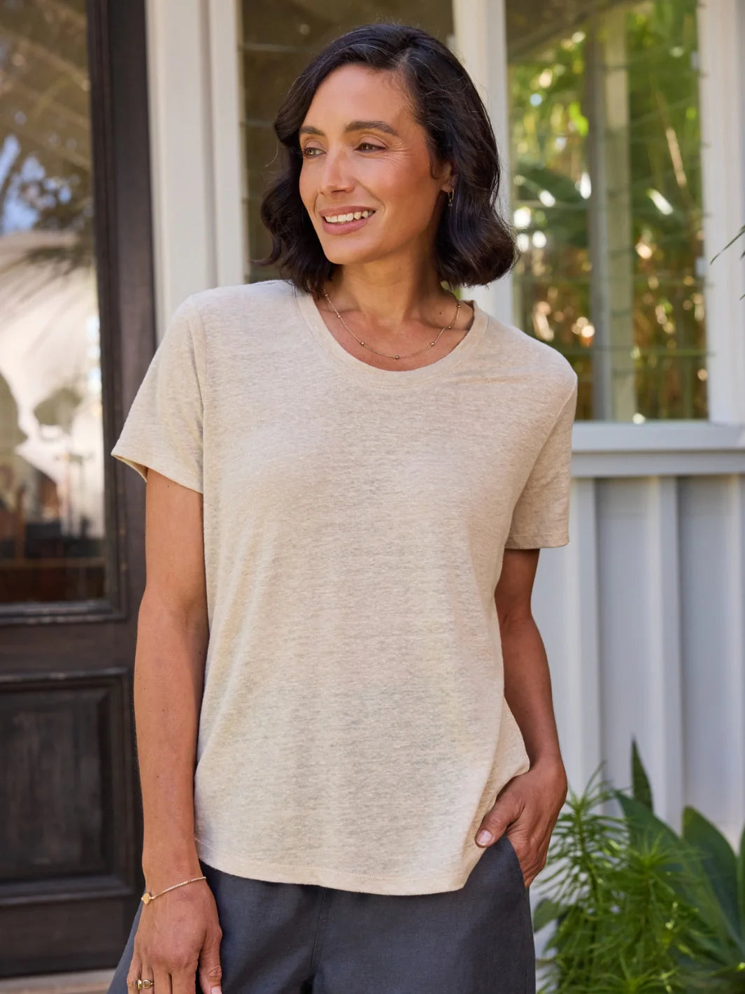 Clovelly Linen T-Shirt - Stone